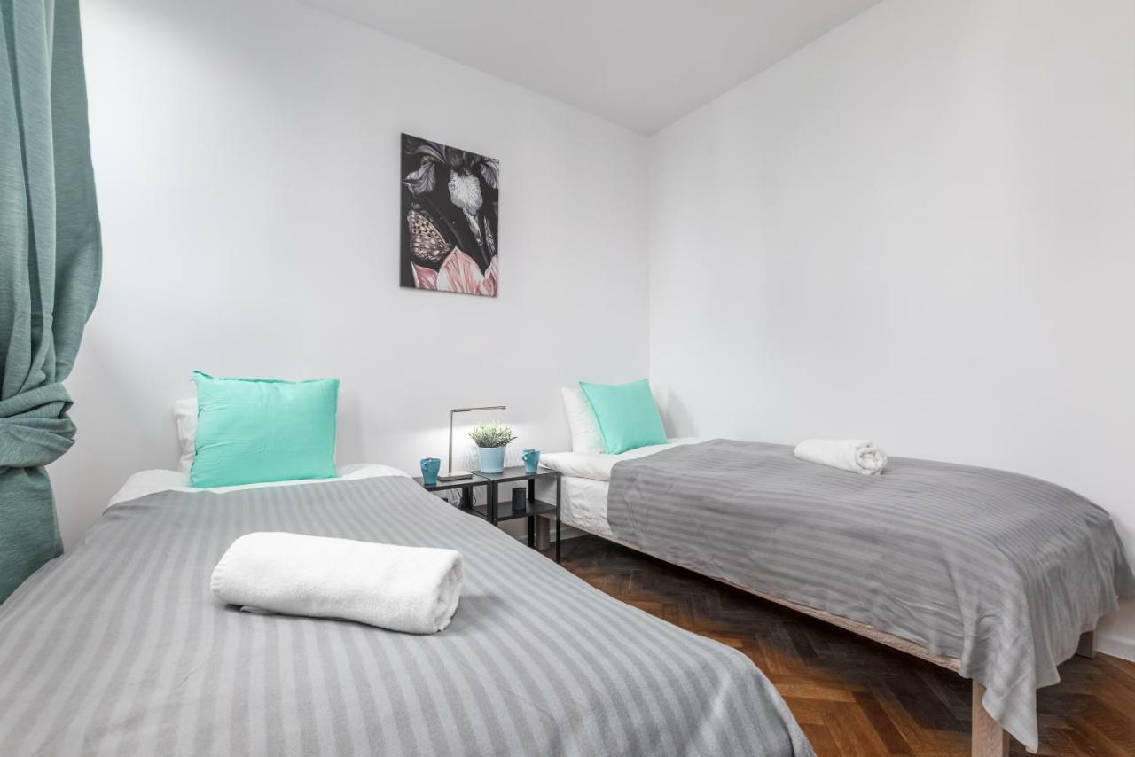 Apartaments Solec 79 By Noclegi Renters Варшава Екстериор снимка